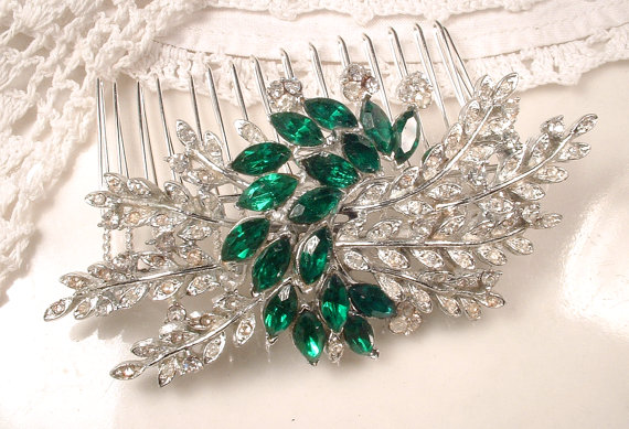 زفاف - Emerald Green Pave Rhinestone Leaf Hair Comb OR Sash Brooch, Silver Vintage Designer Fronqois Crystal Bridal Hairpiece / Wedding Accessory