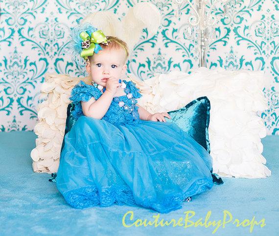Mariage - Vintage Turquoise Blue Ruffle Lace Girl's DRESS, Ruffle dress, flower girl dress, birthday dress, baby dress, MATCHING Accessories in store