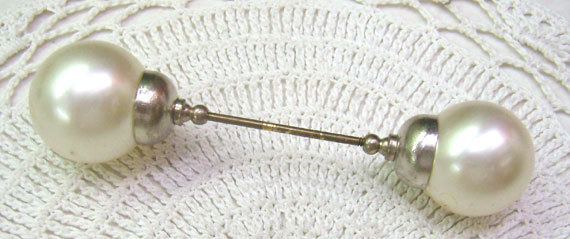 Mariage - Antique Vintage JABOT Pin...Large Faux Pearls...Ivory Colored Pearls...Circa 1930s...Jabot Tie Pin...Pearl Jabot Pin