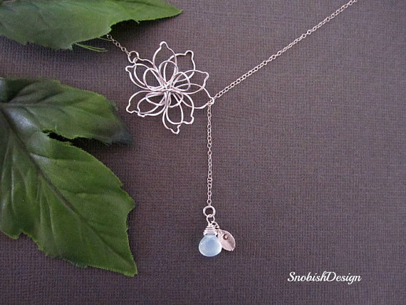 Свадьба - Personalized Lotus Necklace, Custom Birthstone Necklace, Stamped Initial Leaf Charm, aquamarine jewelry, Dainty Necklace, Mothers Necklace