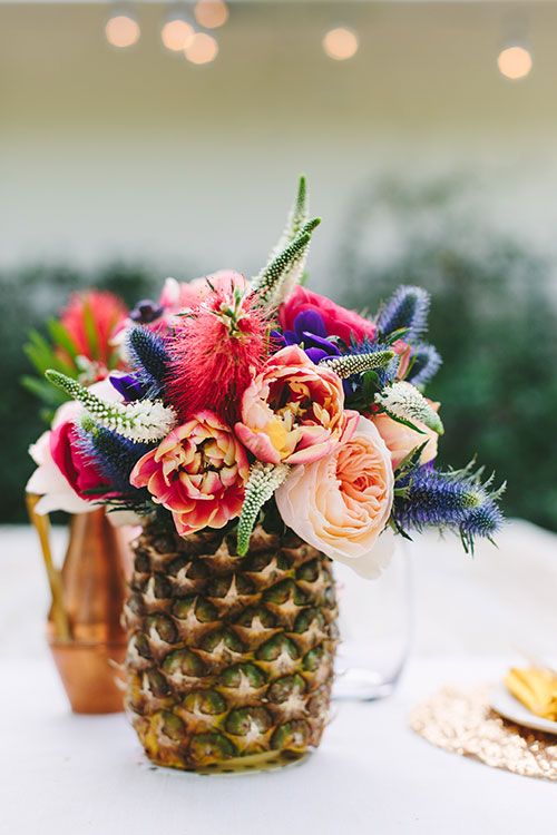 Свадьба - Pineapple Wedding Decor: A Pinterest-Approved Trend You'll Love