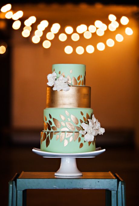 Wedding - Mint-and-Gold Cake With Leaf Details