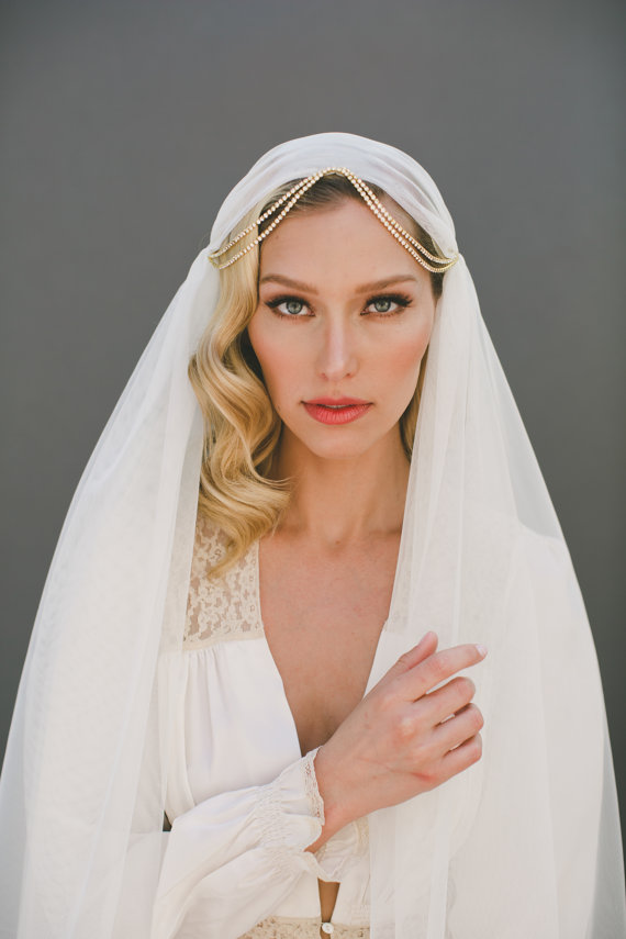 Свадьба - Crystal Juliet Cap Veil, English Net Bridal Veil, Gold Wedding Veil, BOHO Draped Rhinestone Veil, Bohemian Veil, Arabian Princess Veil #1571
