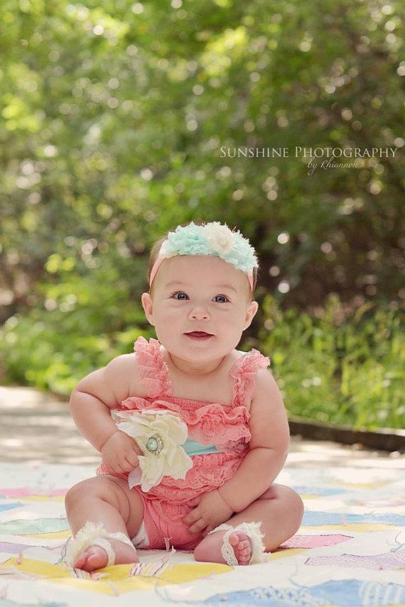 Свадьба - Lace Romper-Girl 1st Birthday Outfit-Baby Lace Romper-Baby Rmper-Romper-Ruffle Romper-Flower Girl Dress-Baby Romper