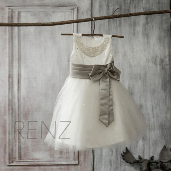 Mariage - Junior Bridesmaid Dress, Flower Girl Dress, White Dress (KT009)