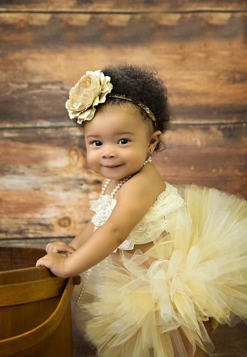 Свадьба - Sweet Champagne Sparkle Couture Tutu Set Custom Made With Matching Heirloom Flower Headband Stunning Newborn Photo Prop
