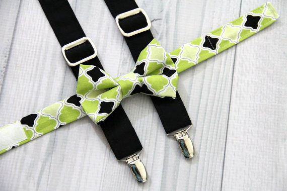 Hochzeit - Green and Black Quatrefoil Design Boys Bow Tie and Black Suspenders. Weddings, Church, Concerts, Boys, Toddlers. Babies, Photo shoot