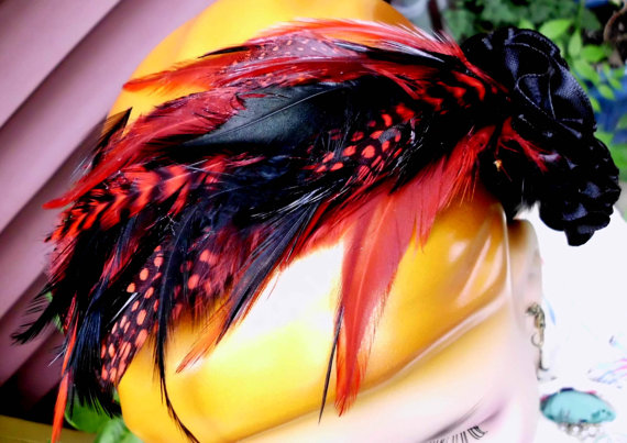 زفاف - RESERVED - Custom Orders Welcome - Vintage Inspired Black and Red Grizzly Feather Headband with Black Flower and Red Rhinestone