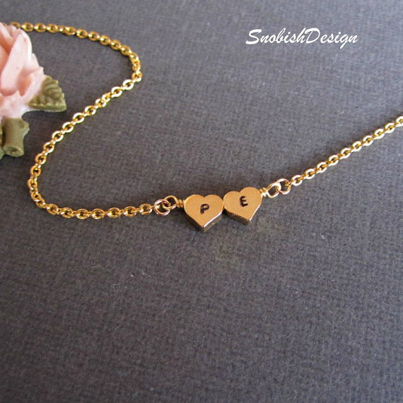 زفاف - Personalized Double Hearts Initial Necklace, Stamped Initials, Dainty Gold Necklace, couples jewelry, 2 Sister Necklace, Best friends