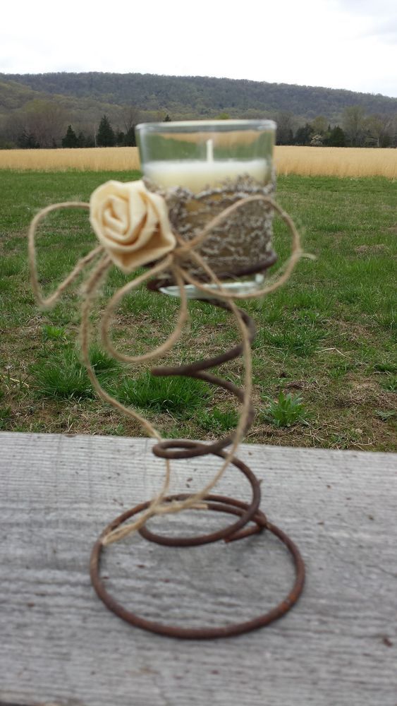 Mariage - 8 Rusty Bed Spring Handmade Glass Candle Lace Twine & Rose Wedding Table Decor
