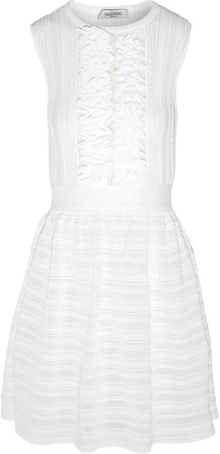 Hochzeit - Valentino Lace-paneled ruffled knitted mini dress