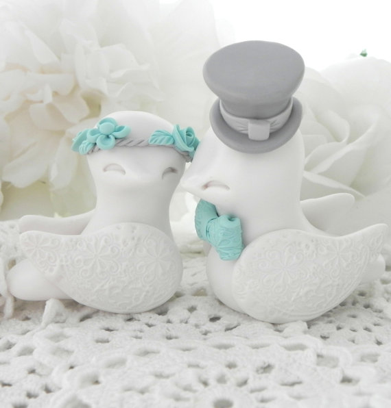 زفاف - Love Birds Wedding Cake Topper, Aqua, Grey and White, Bride and Groom Keepsake, Fully Custom