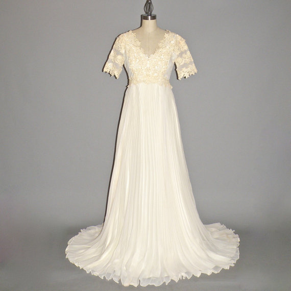 Hochzeit - Vintage 1970s Wedding Dress, Lace Appliqué 70s Boho Wedding Dress with Pleated Maxi Skirt, Size Medium