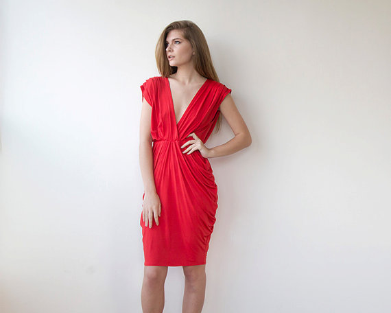 Hochzeit - Red formal bridesmaids dress , Knee length