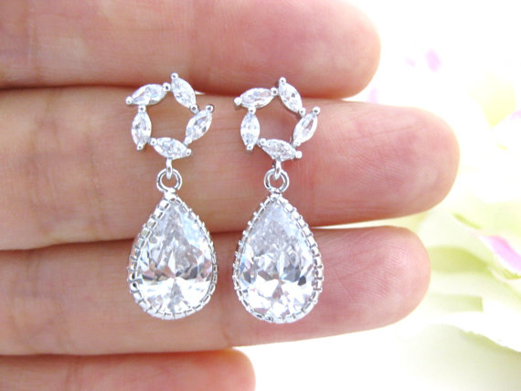 Hochzeit - Clear White Cubic Zirconia Teardrop Earrings Drop Earrings Wedding Jewelry Bridesmaid Gift Bridal Earrings Silver Earrings (E087)