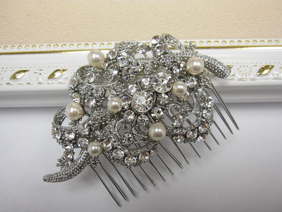 Hochzeit - Bridal hair comb bridal headpiece bridal comb bridal hair jewelry bridal accessory bridal hair jewelry bridal hair acccessory wedding comb