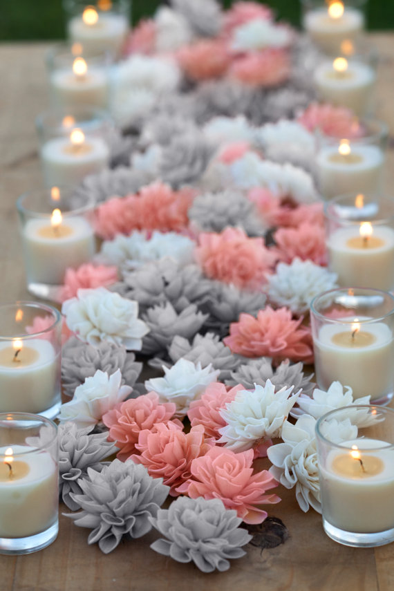 Hochzeit - Coral and Grey Mixed Wooden Flowers, Wedding Decorations, Wedding Flowers, Wedding Table Decor,