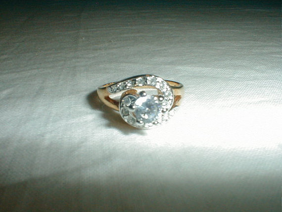 زفاف - vintage edco engagement ring spiral engagement ring sz.7 ring sparkling czs gorgeous ring spiral ring cocktail ring silver gold statement