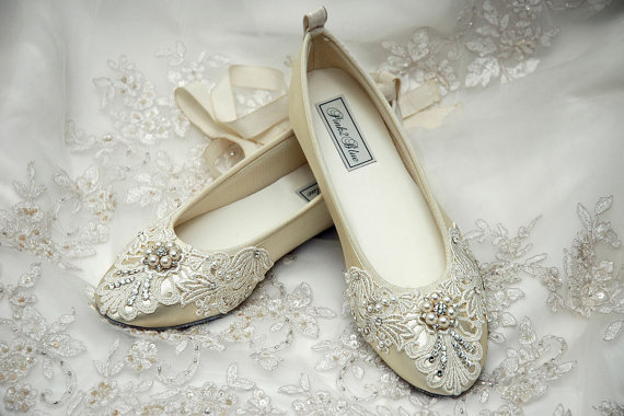 زفاف - Wedding Shoes - Ballet Flats, Vintage Lace,  With Swarovski Crystals,  Elizabeth Bridal Shoes- PBT-0181