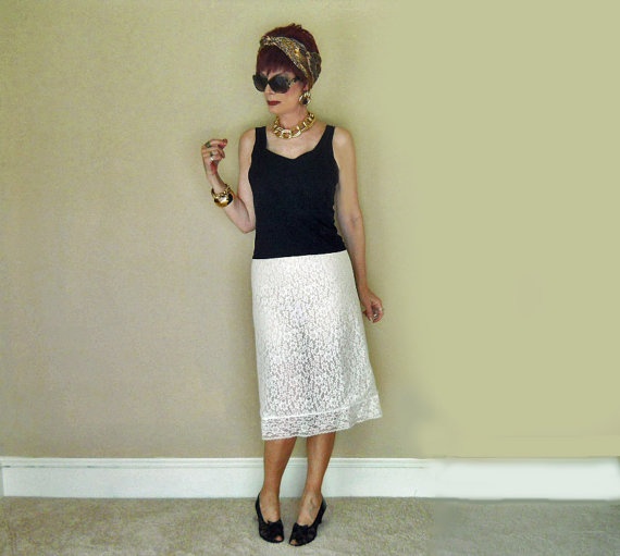 زفاف - 50s Lace Pencil Skirt Slip - Lacy White Half Slip - 1950s Vintage Van Raalte - Small