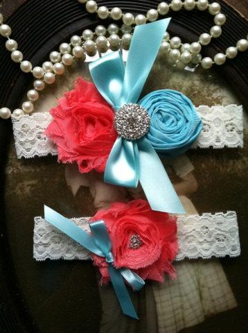 Свадьба - Wedding Garter-Coral Aqua Blue Ivory Lace Garter Set-Bridal Garter- Vintage Garter - Prom Garter - Toss Garter - Rhinestone - Pearl