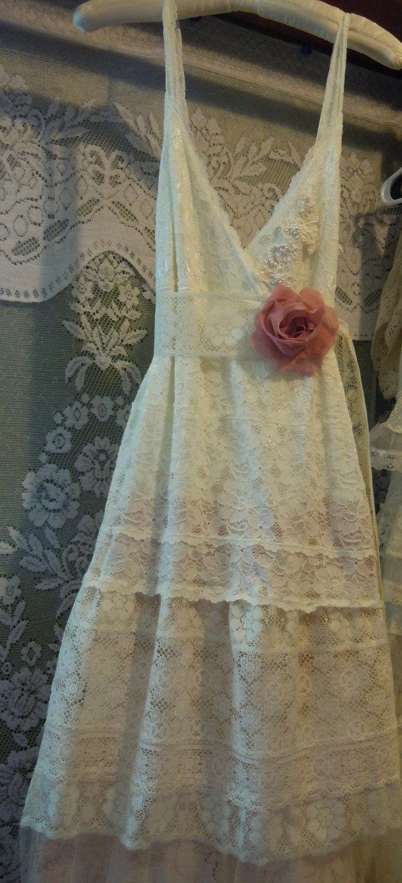 Mariage - Flapper wedding dress cream  lace tulle tiered nude  boho  vintage  bride outdoor  romantic small by vintage opulence on Etsy