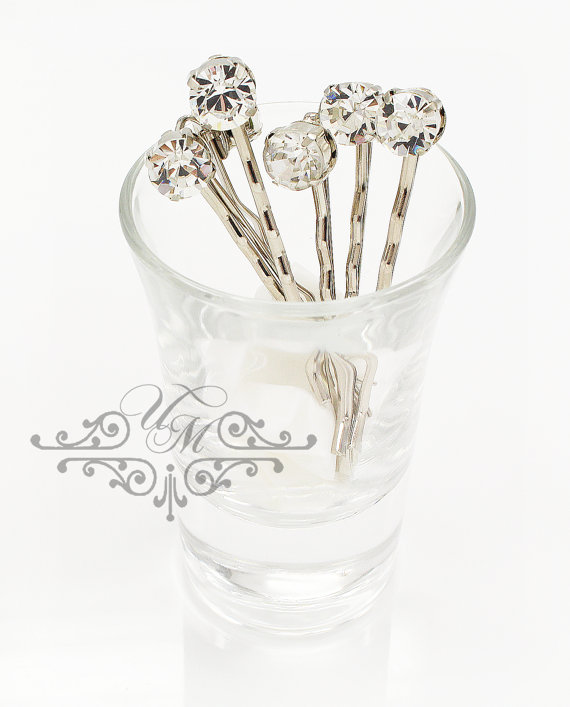 Hochzeit - Set of 6 Swarovski Crystal hair pins Wedding Hair pins Wedding hair Accessories Bridal Bridesmaids hair pins Swarovski rhinestone Headpiece