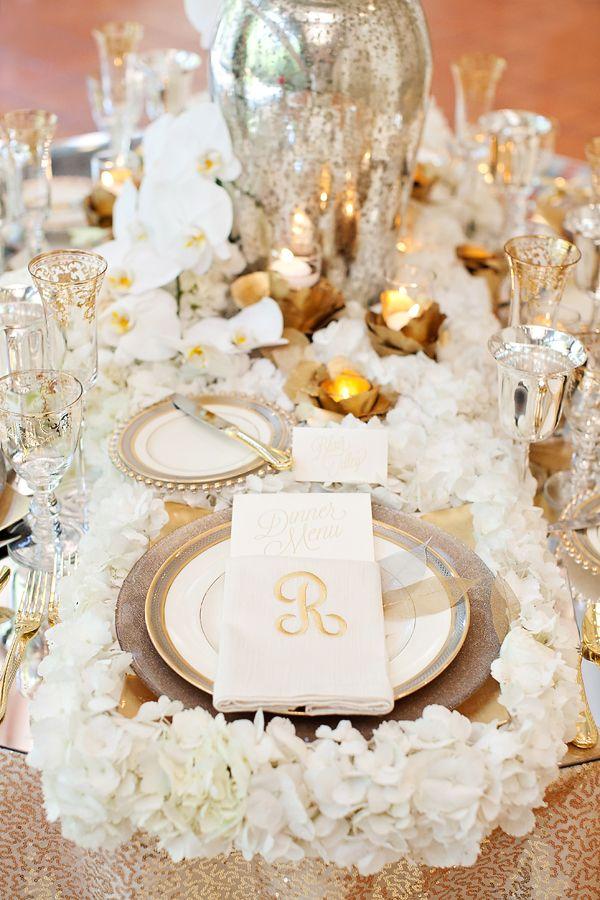 Hochzeit - Gold Mercury Glass And White Hydrangea Reception Table Setting
