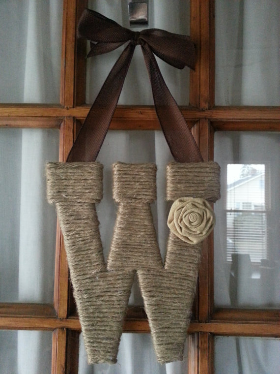 Свадьба - Twine Letter Monogram Wreath - Initial Wreath - Home Decor - Wall Decor - Wedding Decor - Letter Decor-Bridesmaid Gift-Gift