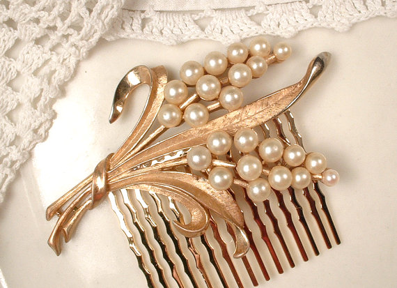 Mariage - Vintage Ivory Pearl Gold Leaf Bridal Hair Comb, TRIFARI Rose Gold Hairpiece Crystal Haircomb, Rustic Country Eco Modern Wedding Accessory
