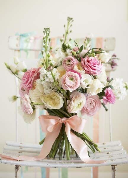 Wedding - 13 Gorgeous Wedding Bouquets For June