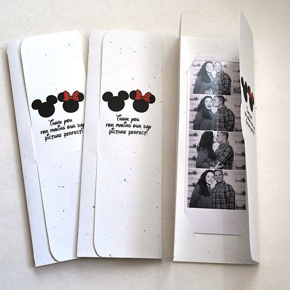 Mariage - Disney Themed Photo Booth Picture Holder Wedding Party Favors