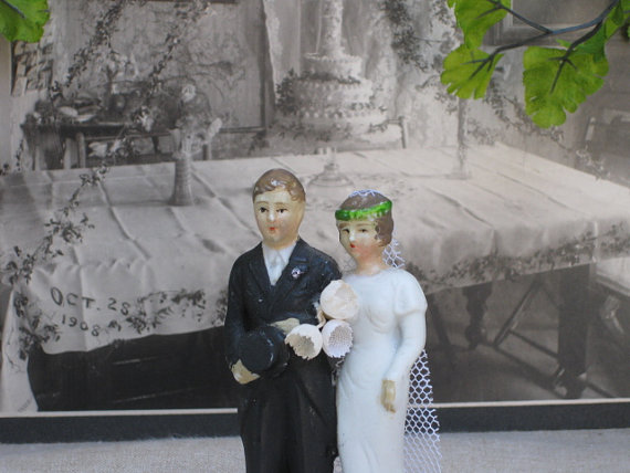 زفاف - Art Deco 4" Wedding Cake Topper...Bridal...Lily of the Valley Bouquet and Mermaid Dress...Orange Blossoms