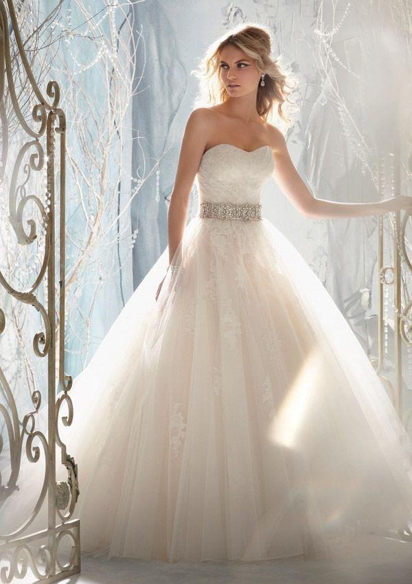 زفاف - Beautiful Beaded Wedding Dress Designs With Awesome Details