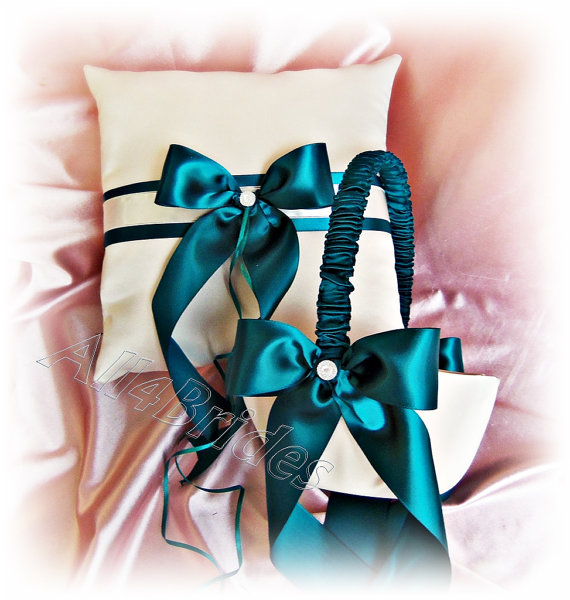 Свадьба - Weddings, Teal flower girl basket and ring bearer pillow, satin ring cushion and basket set.