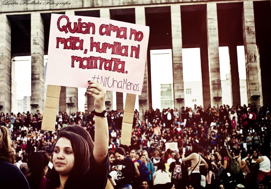 Wedding - Argentina, marcha contra el femicidio