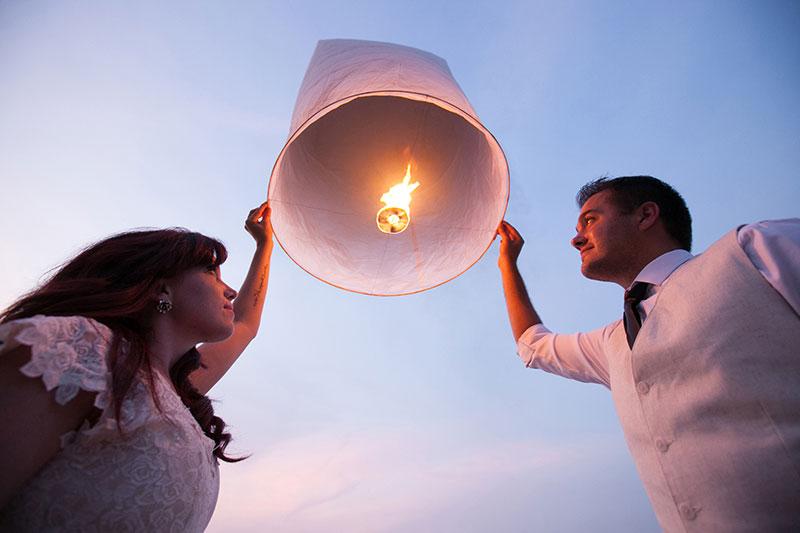 Hochzeit - Air Wish Lantern