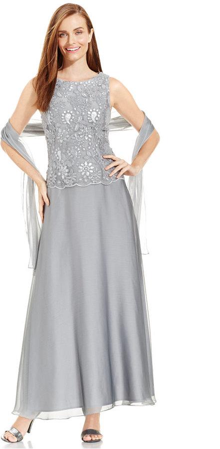 Hochzeit - Patra Embellished Popover Gown and Shawl