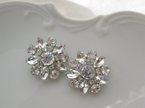 زفاف - Wedding Earrings, crystal post earring, Bridal Jewelry, Crystal silver, Large earrings, flower earrings, clear crystal, Crystal Bouquet