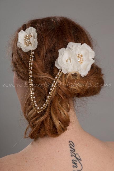 Hochzeit - Gold Bridal Pearl and Rhinestone Hair Drape, Bohemian Headpiece, Bridal Halo, Silk Flower Wedding Headband - Antonia