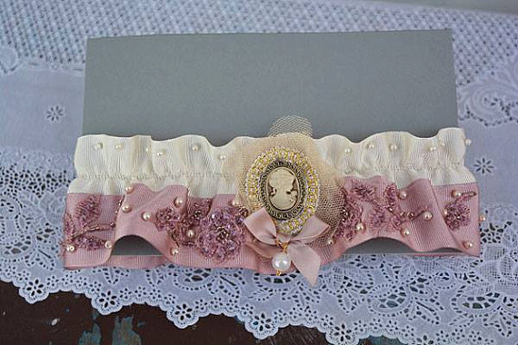 Hochzeit - Wedding leg garter, Wedding Garter , Ribbon Garter , Wedding Accessory, Pink Lace accessories, Bridal garter