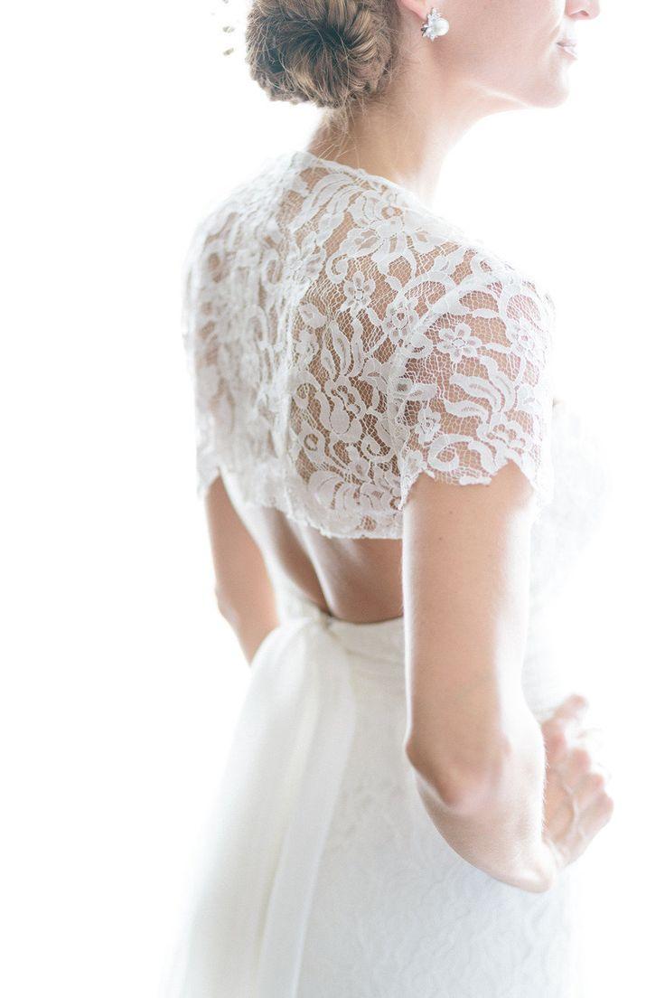 زفاف - 10 Gorgeous Lace Back Wedding Dresses