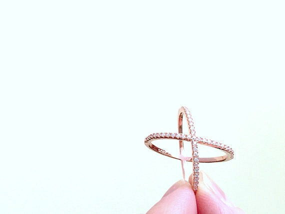 Свадьба - Rose Gold X  Ring, Vermeil ring, sparkly X ring, Criss Cross Ring, X golden Ring, Pave Ring, Crisscross Ring, engagement ring
