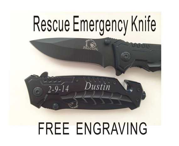 Mariage - 5 Groomsmen Gifts Personalized Knives Engraved Knife Custom Knife Engraved Pocket Rescue Knife Custom engraved Groomsmen Gifts for Men-69A