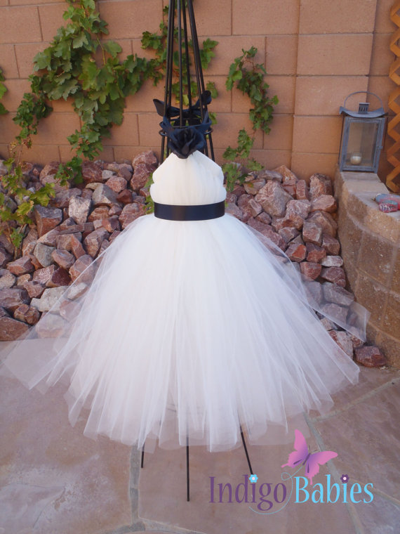 Hochzeit - Tutu Dress, Flower Girl Dress, Cream Tulle, Black Ribbon, Black Rose, Fabric Flower, Portrait Dress, Wedding, Ivory  Flowergirl Dress