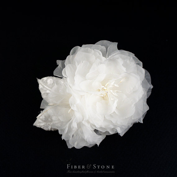 Wedding - Diamond White Bridal Headpiece, Pure Silk Wedding Hair Piece, Soft White Flower, Wedding Fascinatoar, Hair Piece, Bridal Hair Accessories