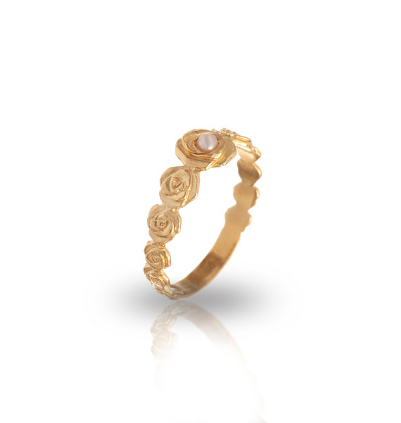 زفاف - Pearl Ring- Gold Flowers Ring  - solid 14K Gold Flower Band Ring - Roses Tiara Ring - Wedding Jewelry