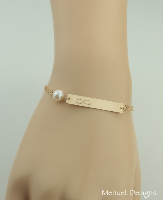 زفاف - Personalized Jewelry, Gold Bar Bracelet, Gold Rectangle Bar, Infinity Symbol or 1 Initial, White Pearl, Wedding Bridal Jewelry, Gift for Her