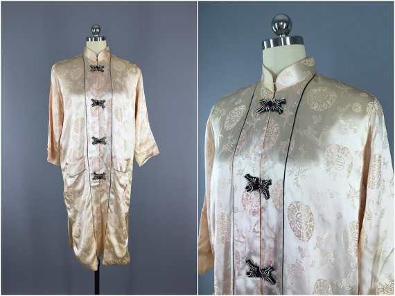 زفاف - Vintage Silk Robe / Dressing Gown / Chinese Robe / Wedding Lingerie / Mandarin Robe / Champagne Ivory Silk / Asian
