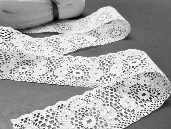 Wedding - Discount! 45 Yards White Flat Lace Trim 1 1/2" Wide Soft Heirloom Lace 5.00